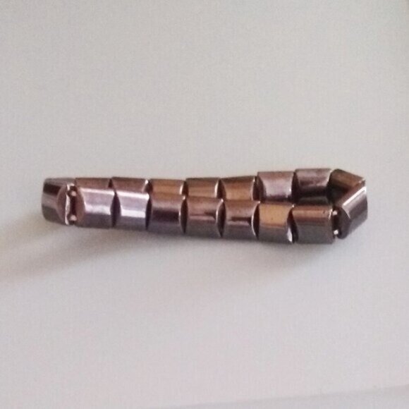 UNISEX!  Magnetic Hematite Stretch Bracelet 7.5" - Grounding, Focus & Energy - Picture 5 of 10